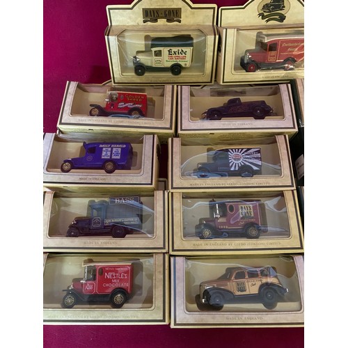 501 - Collection of 19 Lledo 'Days Gone' die cast collectable vans