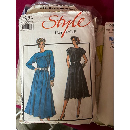 504 - Large collection of vintage sewing patterns in wicker basket
