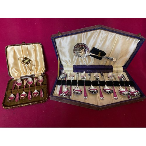 520 - 2 silver plated boxed spoon sets