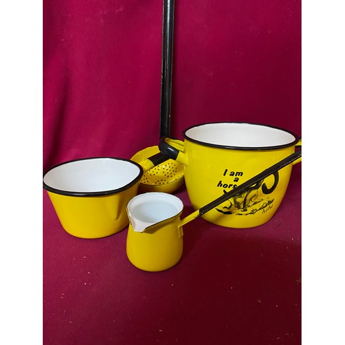 615 - 7 pieces of Mid century Polish yellow and black enamel pots, pans, kettle and ladles