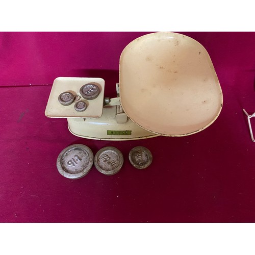 622 - Vintage Harper cream enamel weighing scales with weights and dish