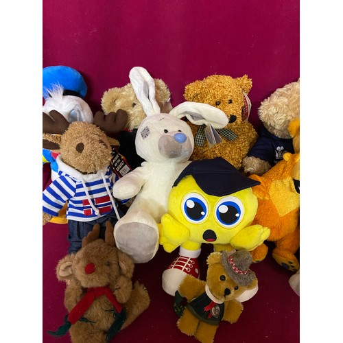 651 - Large selection of soft toys.