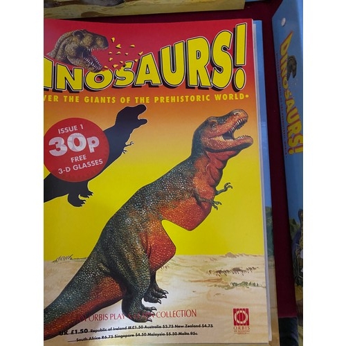 590 - Dinosaur Magazine series issues 1-26 with 3D images and 6 folders