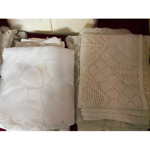 140 - Antique and Vintage lace tablecloths and napkins