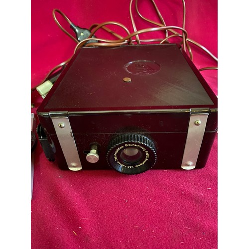 31 - Vintage bakelite camera/projector. Braunschweig Fafix