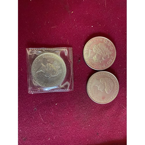 92 - Collection of £5 coin packs and coins