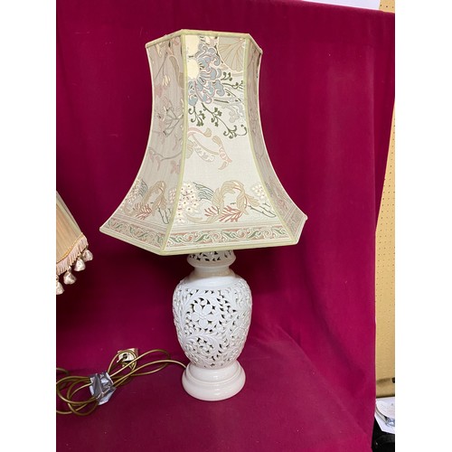 536 - 2 Vintage Chinese table lamps with shades.