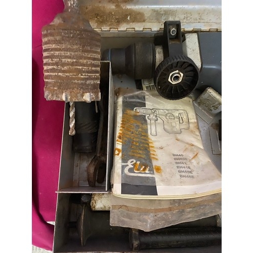 484 - An Elu BH 40 EL hammer drill, 110V, boxed and fully working