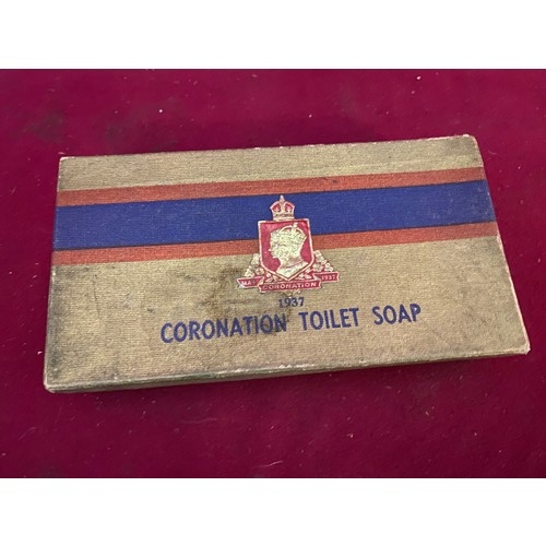 720 - A set of 3 unused 1937 Coronation Soaps in original box by Aroma.