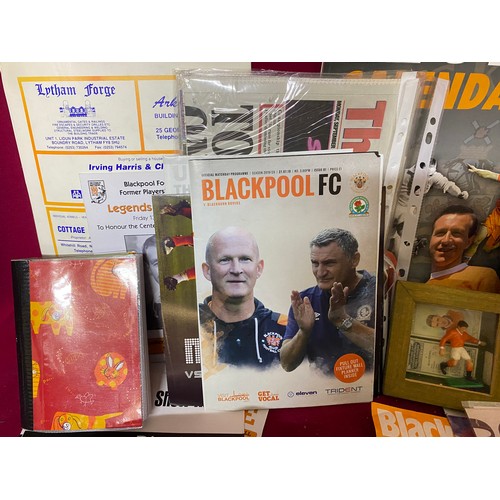 374 - Box of Blackpool FC collectables including autographs, photo's, cuttings and programmes.