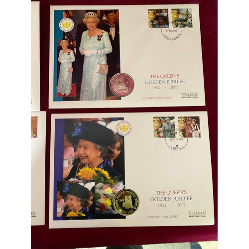 384 - Collection of Queen Elizabeth Dollar First Day Covers.