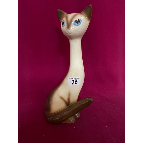 28 - Vintage Sylvac long neck cat 3457