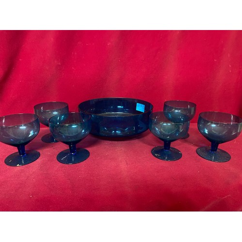 35 - Blue glass bowl with 6 sundae dishes