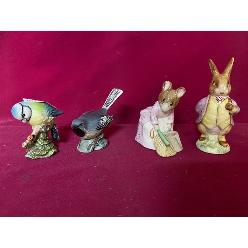 51 - 4 pieces of Beswick, a blue tit, a hunca munca sweeping, Benjamin Bunny and a grey wagtail