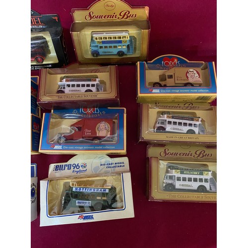 84 - Collection of 15 x boxed die cast models by Lledo