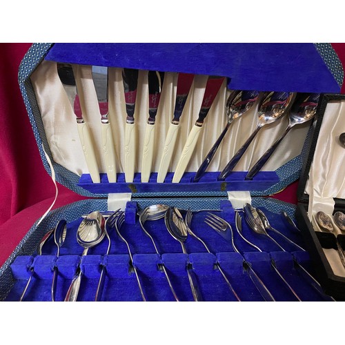 237 - 3 cased cutlery sets