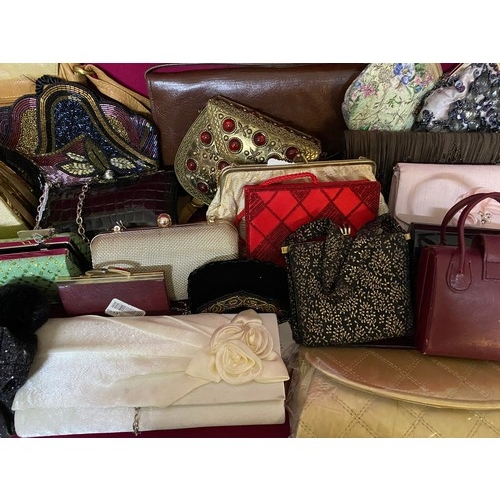 9 - Collection of 25 handbags and purses