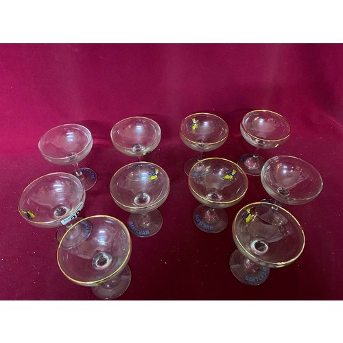 29 - Collection of 10 x vintage babycham glasses