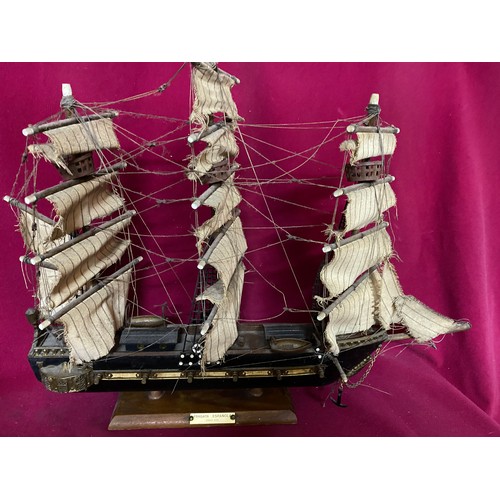 266 - 2 x vintage model ships, HMS Bounty measuring 38cms tall and Fragata Espanola measuring 40 cms tall