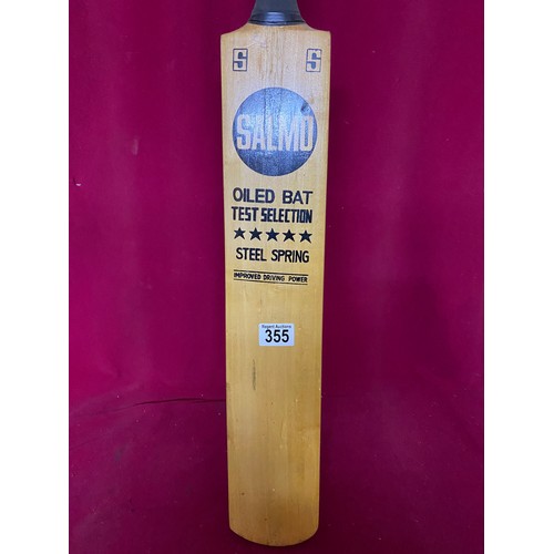 355 - Salmo cricket bat