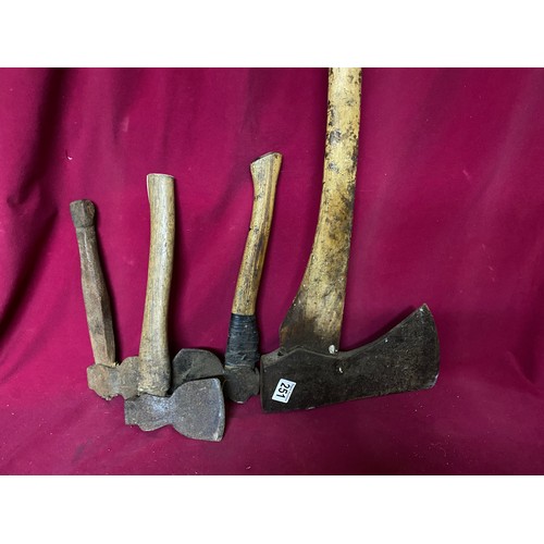 251 - Collection of 4 x axes