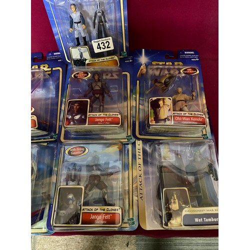 432 - 9 Star Wars Episode II Attack of the Clones, figures sealed on blue card, made by Hasbro 2002