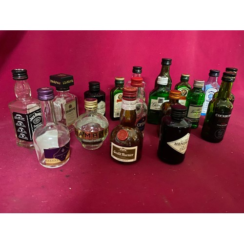 441 - 18 Miniature Empty Glass mini bar bottles.