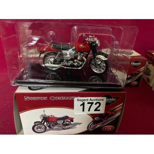 172 - Collection of 5 boxed diecast motorcycles.