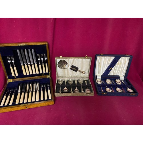 179 - Collection of vintage boxed cutlery sets