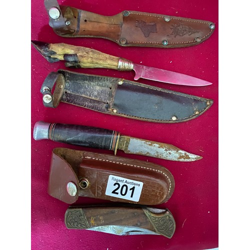 201 - 3 vintage sheathed knives