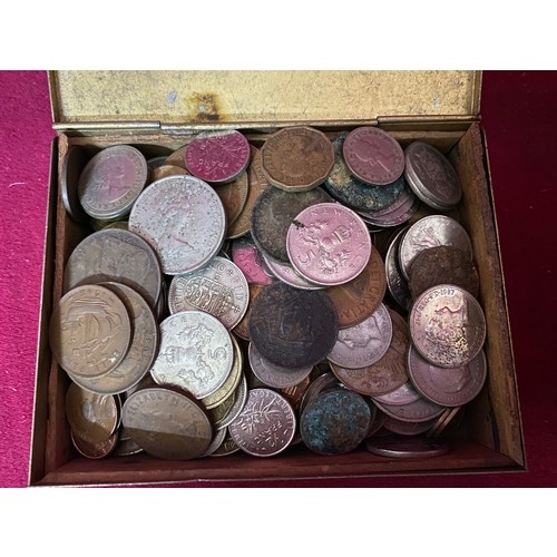 476 - Tin of old coins