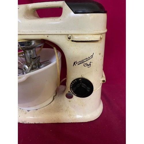 910 - Vintage Kenwood 'chef' food mixer,working