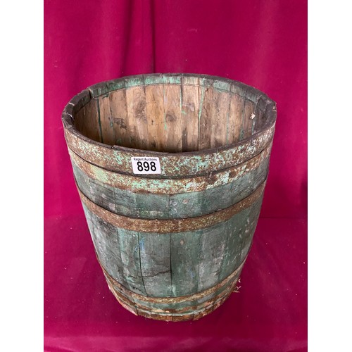 898 - Wooden whisky barrel standing 45 cms tall