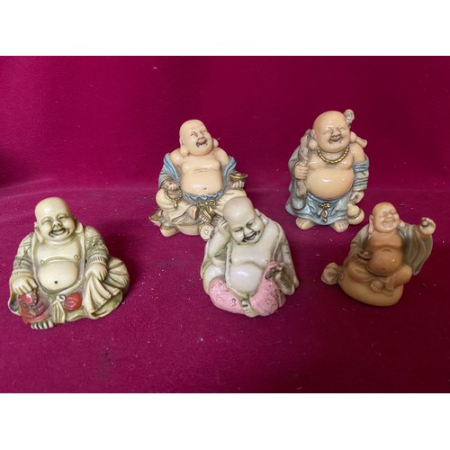 901 - Collection of 5 x Buddha's, largest measuring 8 cms tall in reliquary box