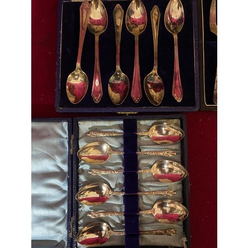 536 - Collection of vintage boxed cutlery, glasses and pin dishes