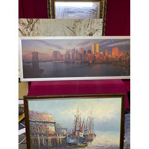 922 - Selection of paintings and a lightweight gold frame mirror.