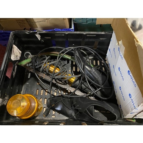 917 - Box of assorted items including JSP flashing light, workshop light, shoes, remote car accessories