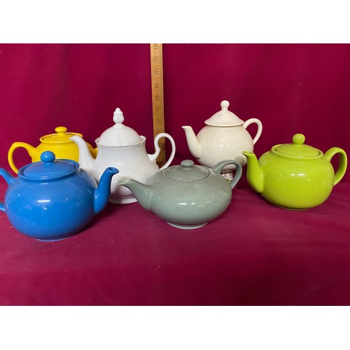 109 - Collection of 6 x teapots, assorted makes