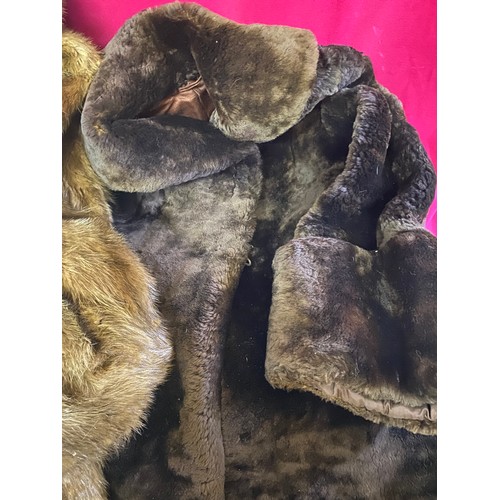 159 - 2 x vintage fur coats, a stole and a small jacket.