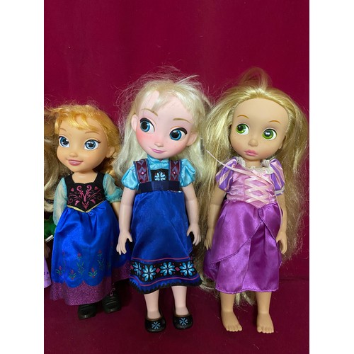 265 - Selection of 5 Disney Animator Dolls