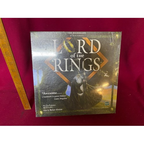 335 - J.R.R. Tolkien's Lord of the Rings Board game, made by Parker Hasbro in 2000. Boxed and in new seale... 