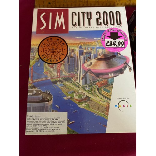 354 - 2 Computer games both boxed, Zool and Sim City 2000