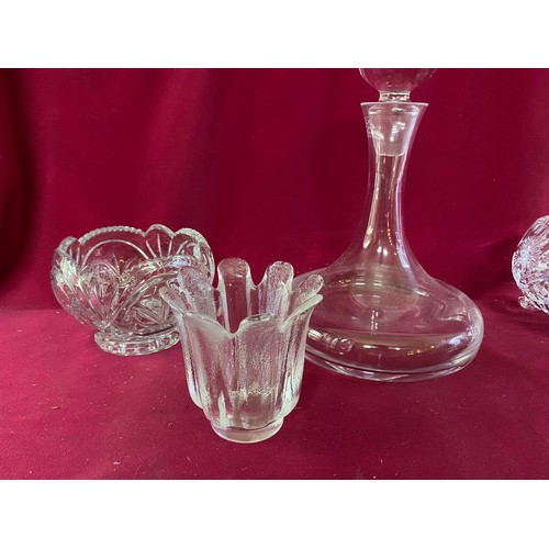 362 - Selection of 5 pieces of crystal comprising of 3 bowls, LSH decanter and a Darlington candle holder.