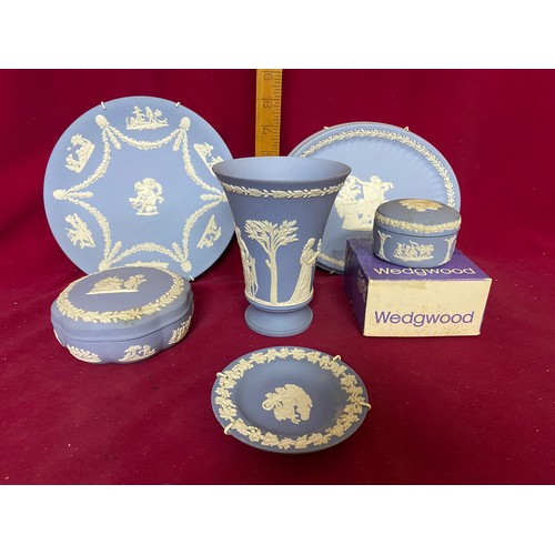 404 - Selection of Antique Blue Wedgwood Jasperware comprising of trinket pots and plates.