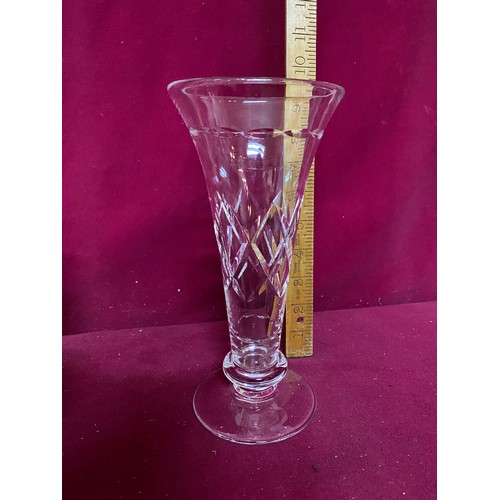 416 - Collection of assorted cut glass comprising of 4 Hi Ball glasses, 4 wine glasses, 2 sherry glasses, ... 