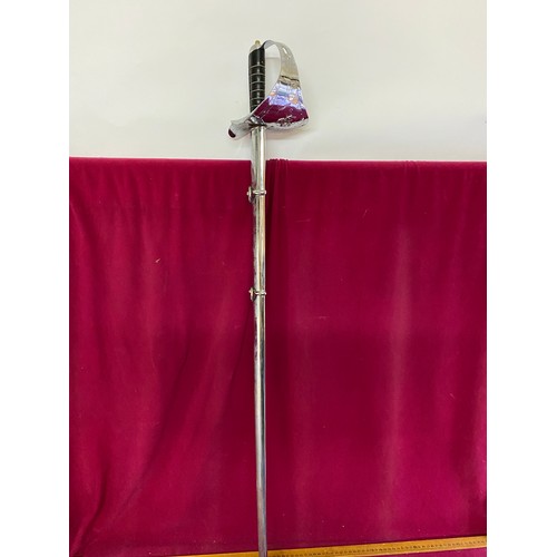 427 - Household Cavalry  dress sword