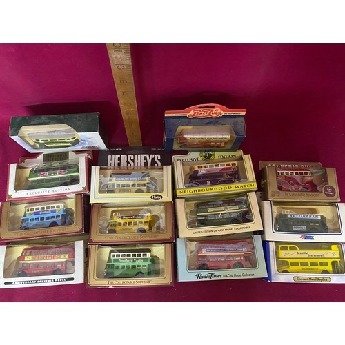 122 - Collection of 14 x Lledo boxed collectable buses and trams