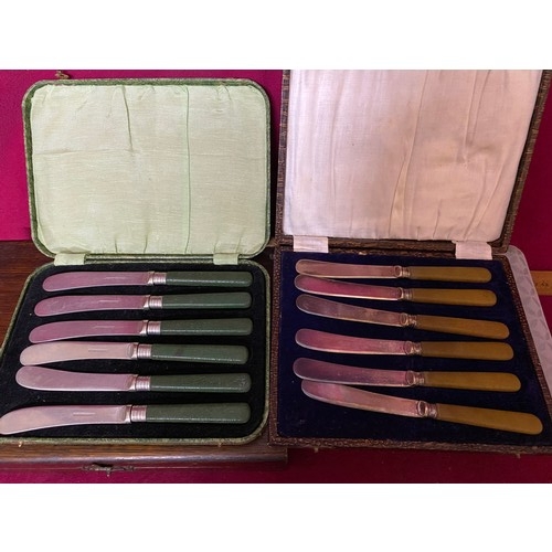 167 - Selection of boxed cutlery