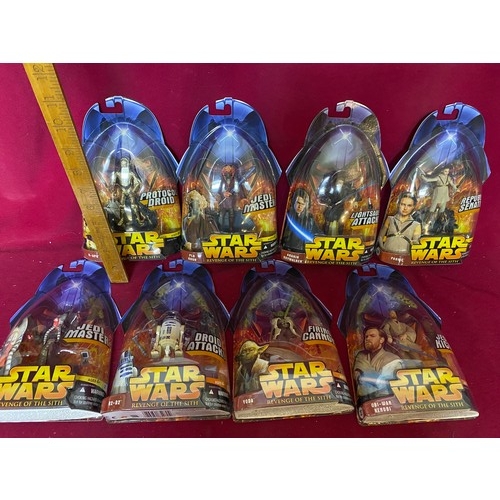 319 - 8 figures from Star Wars Episode III Revenge of the Sith. New sealed on card by Hasbro 2005.