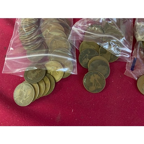 351 - 215 pre decimal Penny coins, Victorian 54 coins, Edward VII 17 coins George V 56 coins, George VI 35... 